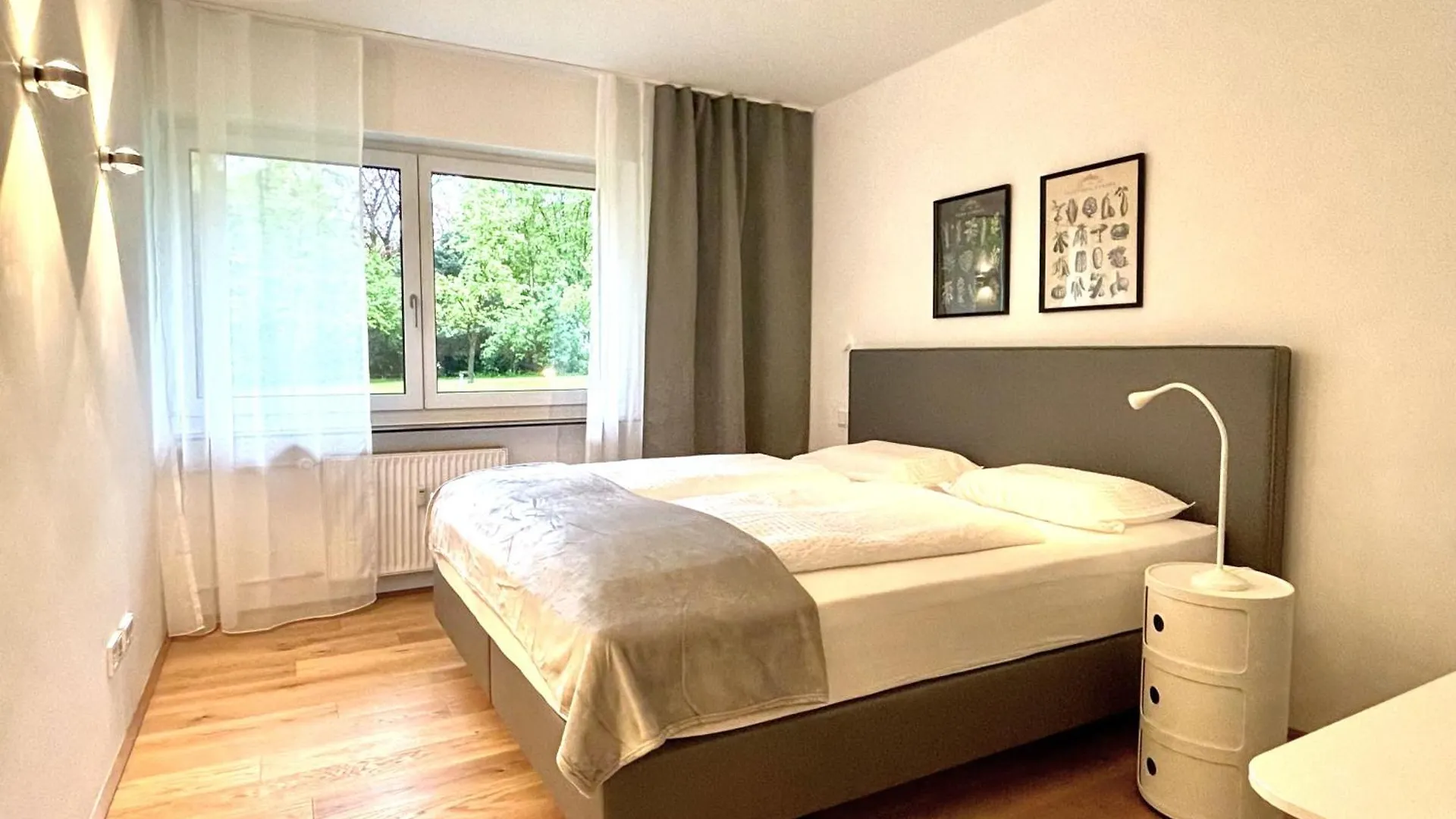 Leo'S Munich Apartment